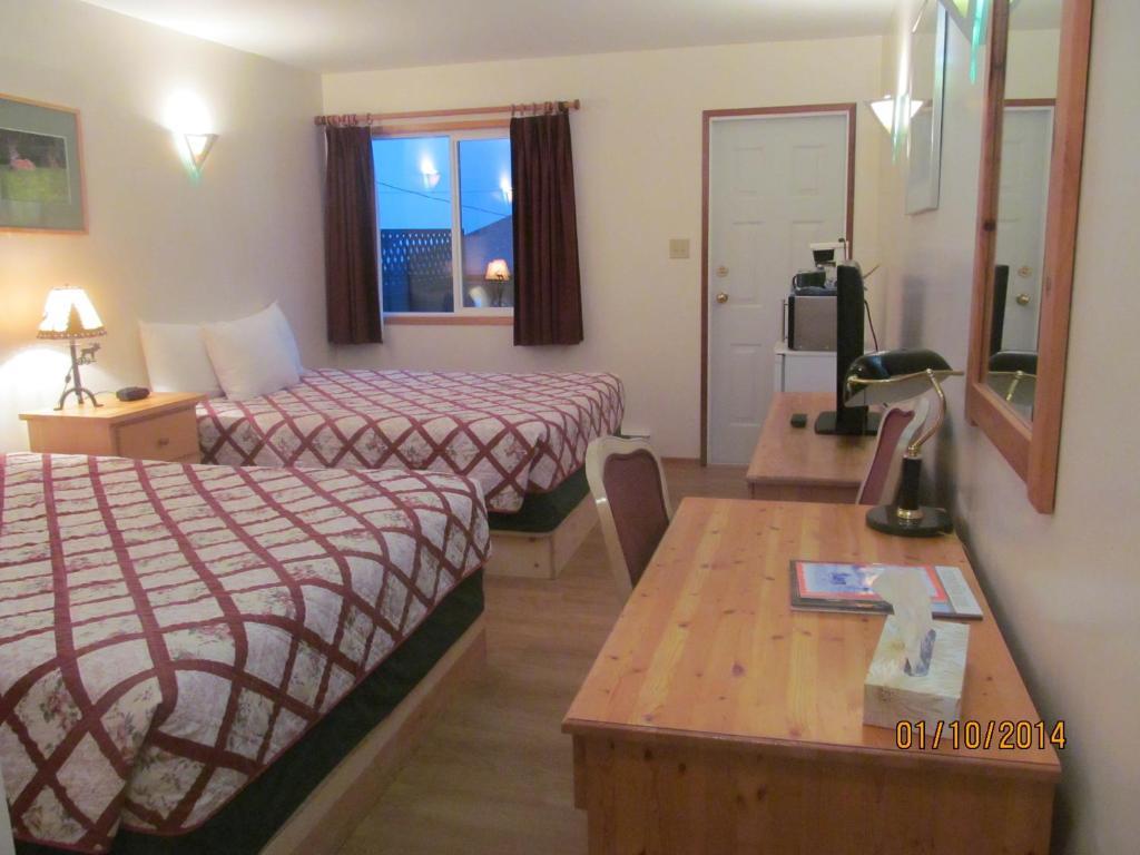 Little Beach Resort Ucluelet Bagian luar foto